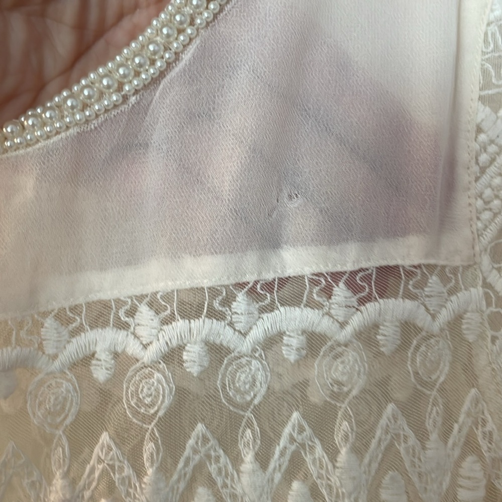 3 for‎ 25! Anthropologie Potter’s Pot Cream Lace Blouse with beading, size Small - Picture 7 of 7